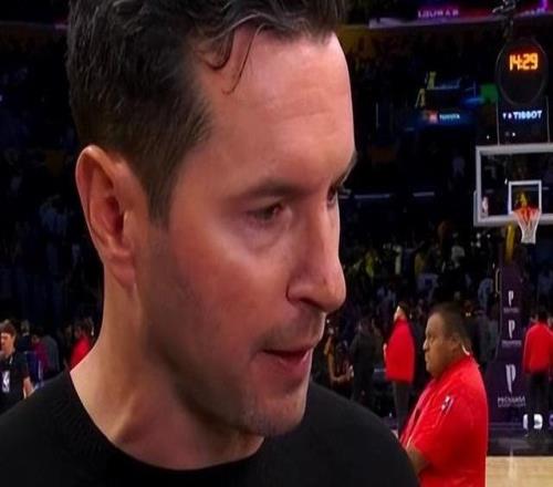 狂輸43分！湖人遭暴揍，東契奇?zhèn)死锓蛩贡硞椎峡速惡蟀l(fā)聲