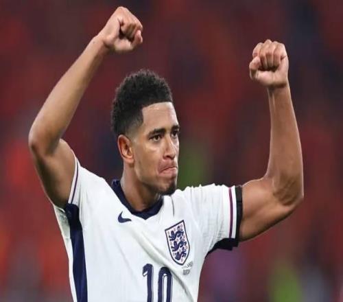 薩哈：我心中曼聯(lián)夏窗夢(mèng)幻引援是貝林厄姆，這個(gè)想法有點(diǎn)瘋狂