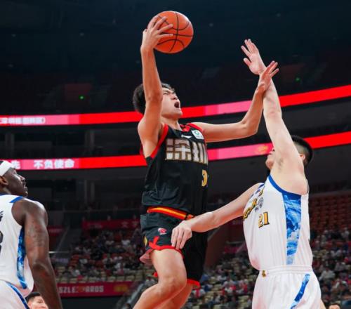 16中11砍32分！21歲小將打爆胡金秋朱俊龍，球迷：未來(lái)國(guó)家隊(duì)主力