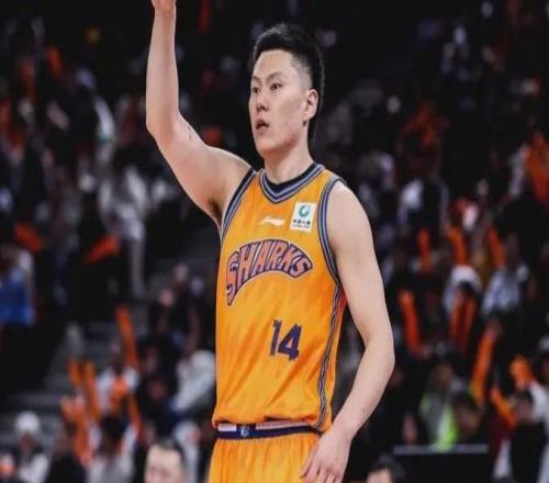 故意擺爛不攻也不防，超級外援0分1板0助，球迷：冠軍有懸念了