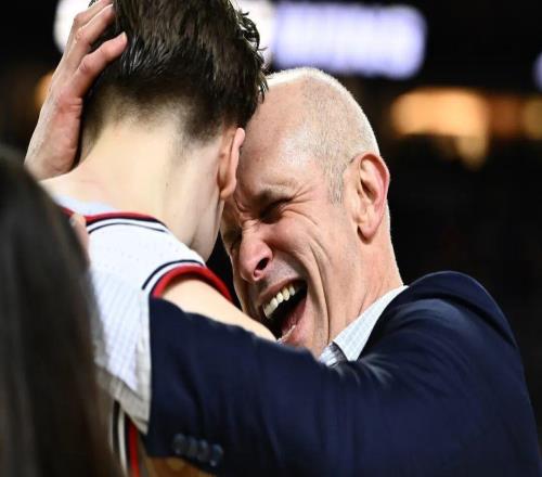 拒絕執(zhí)教湖人的他，即將締造王朝！