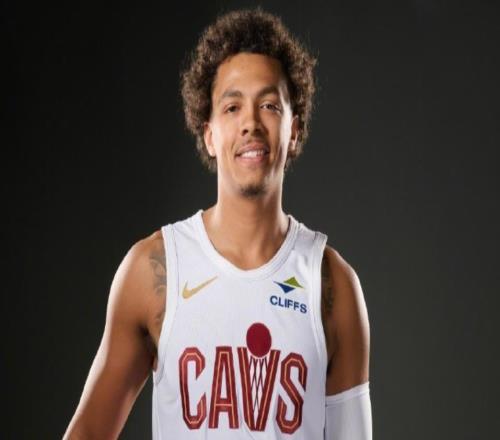 勝灰熊發(fā)布會(huì)！阿特金森自信談深度，爆贊施羅德攻守+2角色球員！