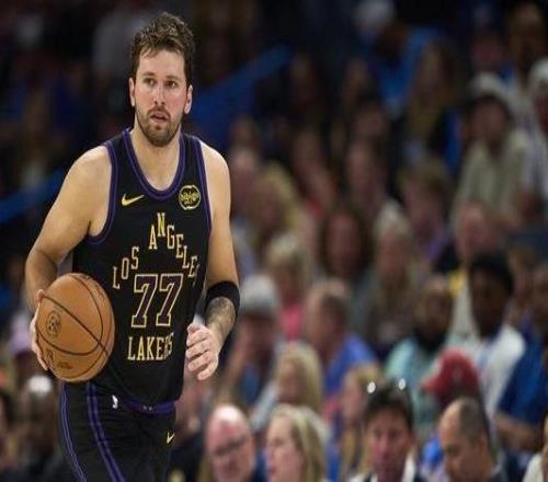 Shams：東契奇目前在西班牙接受注射治療希望加快復(fù)出進(jìn)程