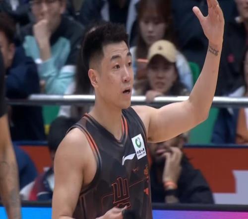 山東男籃完勝廣東，許夢君5記三分成奇兵，珀塞爾找回狀態