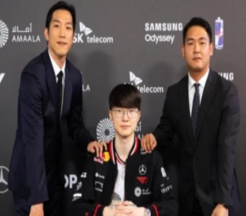 經(jīng)紀公司：Faker堅守一隊，根本原因在于雙方展現(xiàn)出的壓倒性信任