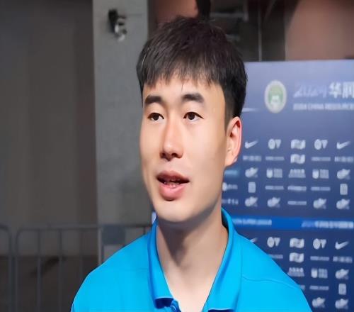 鄧涵文為何本賽季沒去中超豪門！反而堅持去玉昆，背后原因找到了