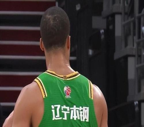 登場20分鐘轟21+9！遼寧主帥：新外援萊迪表現(xiàn)出色我對此感到滿意