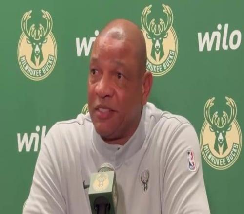 DocRivers攤牌：7個(gè)孫輩8歲以下，該去陪他們了