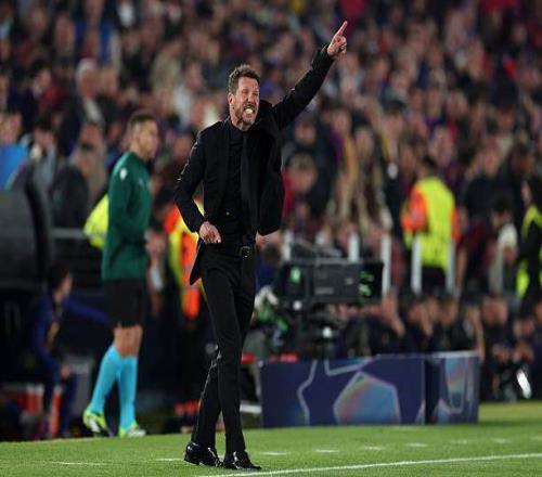 西蒙尼歐冠重拳出擊多打一人的馬競(jìng)“茍”贏巴薩