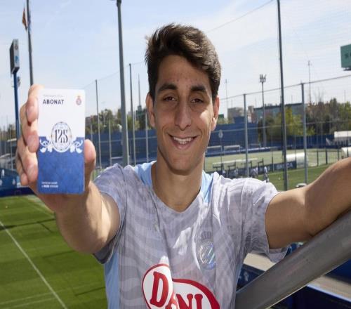 西班牙人中場：我們完全可以戰(zhàn)勝巴薩希望對陣他們能夠進(jìn)球