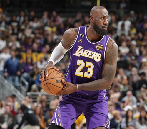 杜蘭特29+7+5無緣今日最佳！對不起，你碰到不講理的老詹了