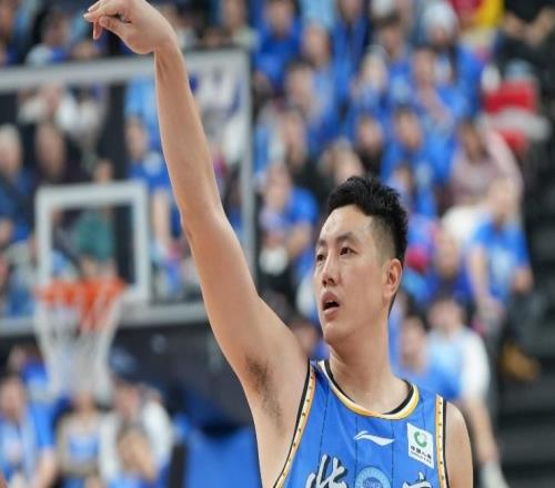 超越易建聯！北京隊長翟曉川迎626場里程碑升CBA歷史第11