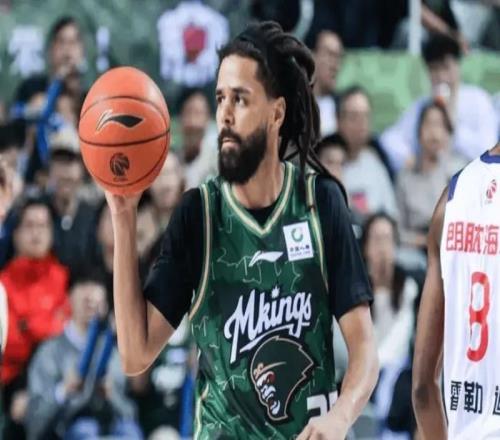 卡位戰就這么給敗沒了各將盡力，王世龍2用人主導輸廣州！