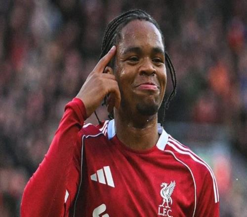 僅次于魯尼和小法，恩古莫哈是英超歷史首發(fā)進球第三年輕球員