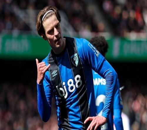 記者：馬奎爾像基恩之前一樣發(fā)聲，呼吁高層買更多高水平球員