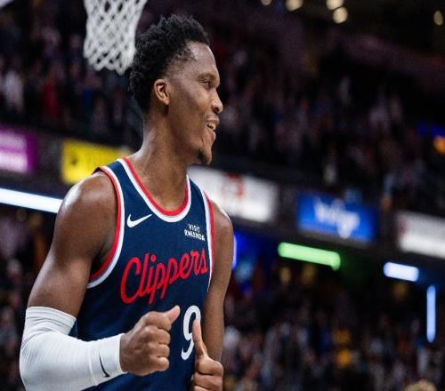 快船115110戰(zhàn)勝勇士球員評價：5人優(yōu)秀，馬瑟林及格，4人低迷