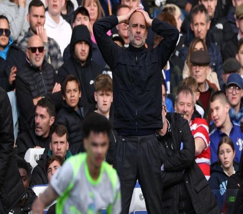 曼城30剛抄近道，瓜迪奧拉轉頭發(fā)現(xiàn)發(fā)動機亮黃燈