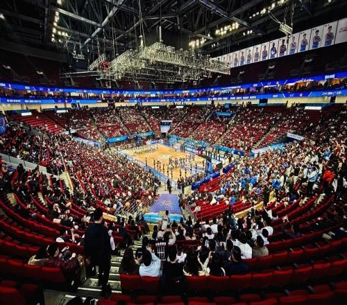 記者：李添榮是和朋友打招呼，和首鋼沒關(guān)系就是安保態(tài)度問題