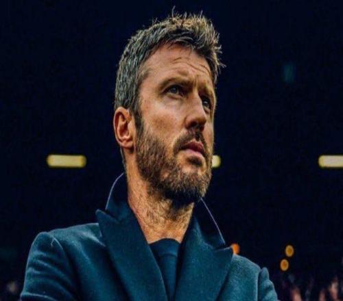 卡里克7場(chǎng)勝率70%登頂英超，曼聯(lián)卻讓他連夜走人