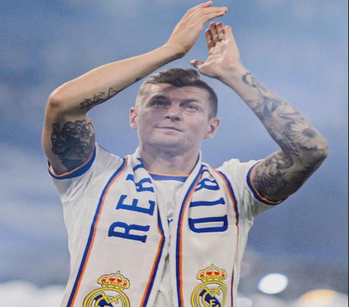 米體：國米愿7000萬賣巴斯托尼給巴薩！皇馬考慮下賽季請回克羅斯