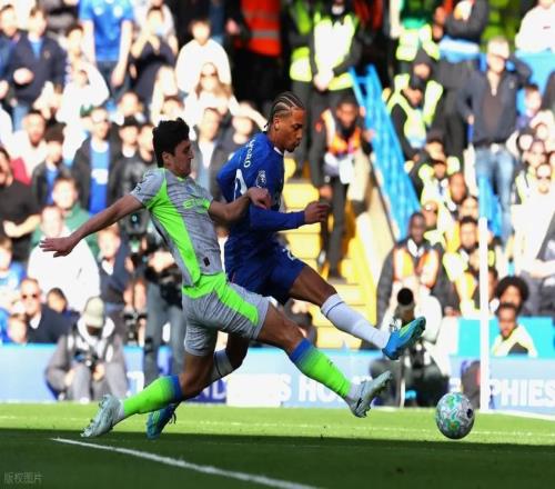 東施效顰清湖模仿曼城經(jīng)營藍軍4年未成功三關(guān)鍵要素全被忽視