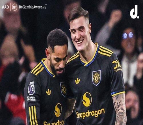 曼聯(lián)花4個月爬回第3，一場平局就能讓整座球場破防