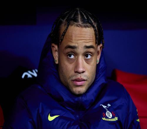 周薪19.5萬鎊！6500萬歐隊史標王，西蒙斯26場1球，熱刺選錯人了