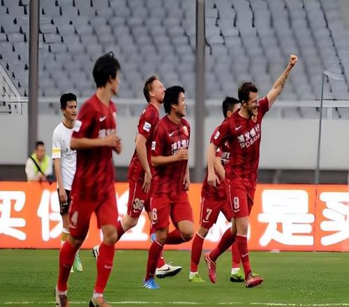 5輪中超僅僅出戰(zhàn)7分鐘！新援加盟上港后淪為替補(bǔ)，急需爆發(fā)