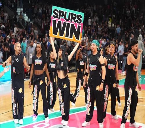 62勝馬刺：一個賽季如何把預(yù)測打成笑話