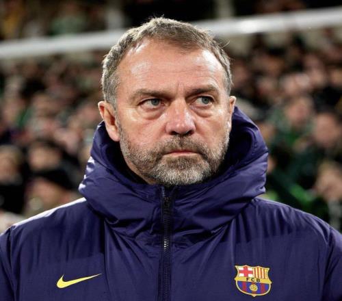 被淘汰還輸人！拉菲尼亞賽后挑釁引爆爭議！爭議+紅牌+怒噴裁判