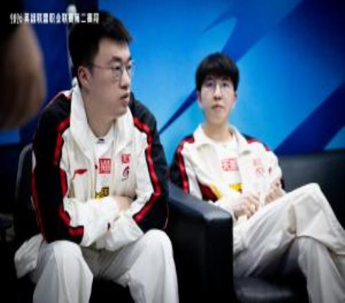 零的突破！WBG在第二賽段開賽第四場(chǎng)比賽終于艱難拿下首勝