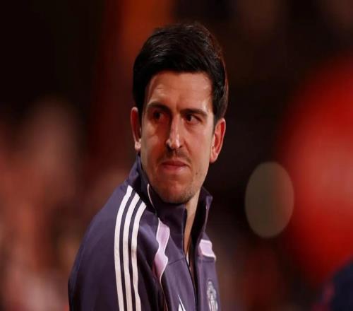 TA：馬奎爾因辱罵第四官員，被追加停賽一場無緣對陣切爾西