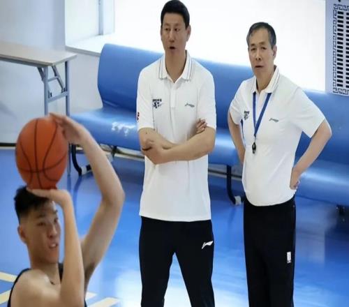 遼寧新外援表現(xiàn)驚艷，李楠復(fù)出幫助北京奪冠