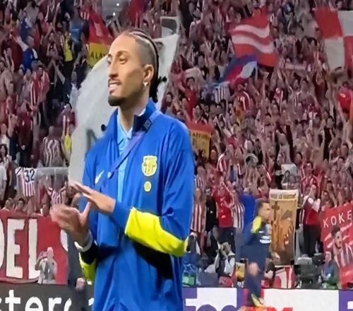 你們下輪就淘汰！拉菲尼亞賽后的手勢(shì)引發(fā)馬競(jìng)球迷不滿