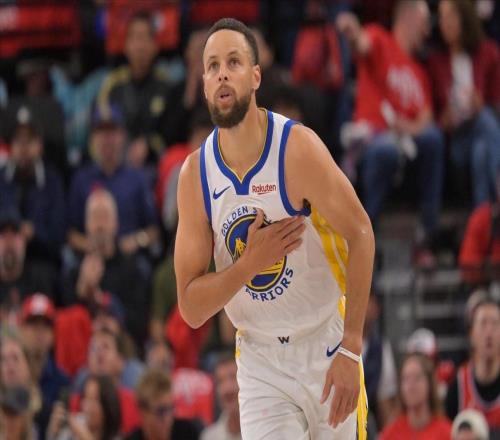 庫追老兄弟統(tǒng)治攻防深情擁抱，