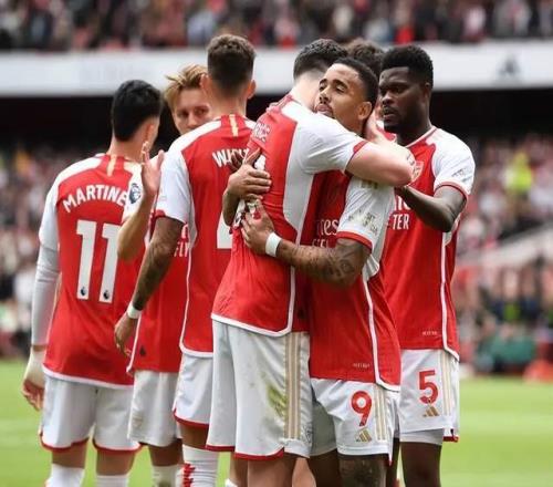 英超團(tuán)滅只剩阿森納，這旗扛得動(dòng)嗎