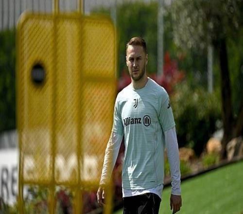 跟隊(duì)：尤文希望3000萬歐出售庫普梅納斯，以此避免賬面虧損