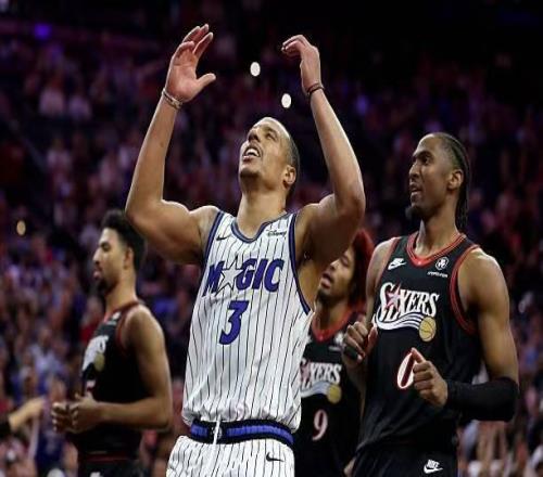 三當(dāng)家豪取34分都沒(méi)有辦法拯救魔術(shù)，大當(dāng)家和二當(dāng)家這得有多坑