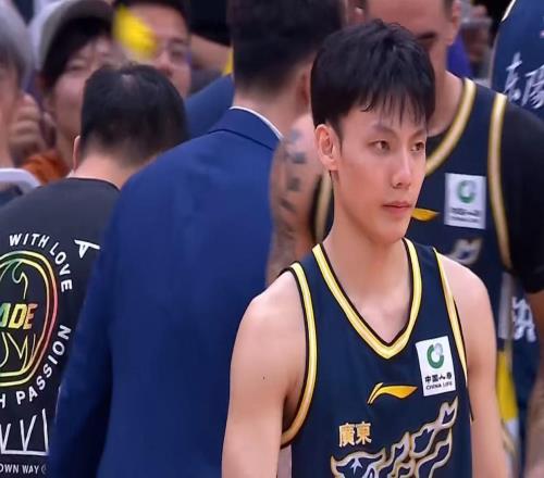 京滬廈一個都躲不掉！廣東隊季后賽慘遭圍剿，深圳隊成最大贏家！