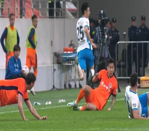 20！11！中超太刺激，升班馬三連勝擋不住，山東泰山主場(chǎng)又丟分