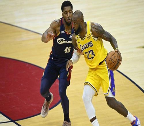 湖人傳聞：詹姆斯2隊友在對陣騎士的比賽后認為他會在休賽期離隊