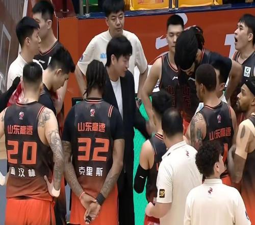 北京男籃16分大勝，送山東五連??！周琦10+9陶漢林13+10貝利爆發(fā)