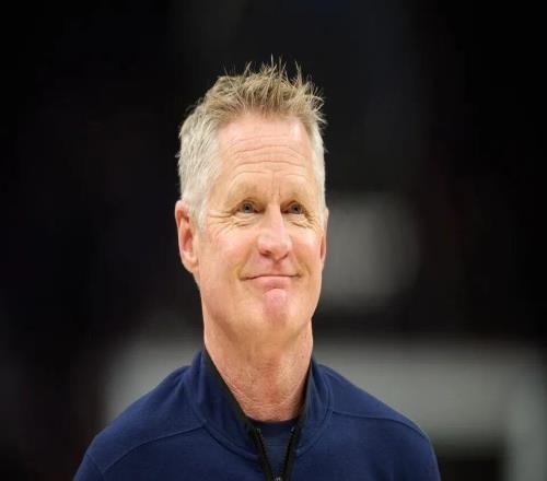 離別宣言科爾令人淚目，致庫里追夢：我對你們的愛至死不渝！