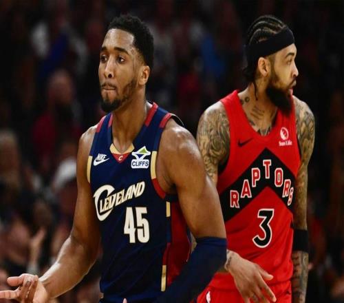 米切爾在首戰擊敗猛龍后坦誠表態：我蓋帽，我努力搶籃板