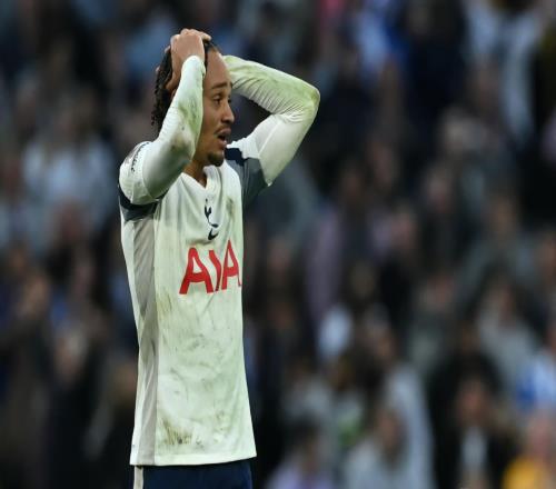 22！熱刺遭絕平仍陷降級區(qū)15輪不勝創(chuàng)紀錄傳射功臣沮喪快哭了