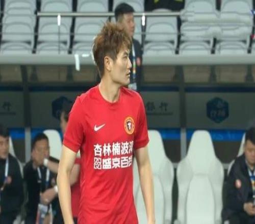 姆本扎28腳射門進1球誰給李金羽勇氣對攻遼寧下外援，避免停賽