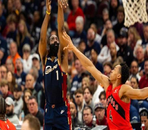 肘擊哈登騎士隊太穩(wěn)定了，完美拿下開門紅