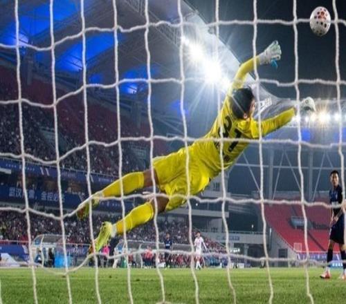 蓉城、銅梁龍暫領(lǐng)跑中超積分榜，川渝雙雄競爭2026“不扣分冠軍”