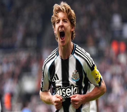 天空：戈登今夏離隊(duì)可能性極大，拜仁和阿森納正在關(guān)注他