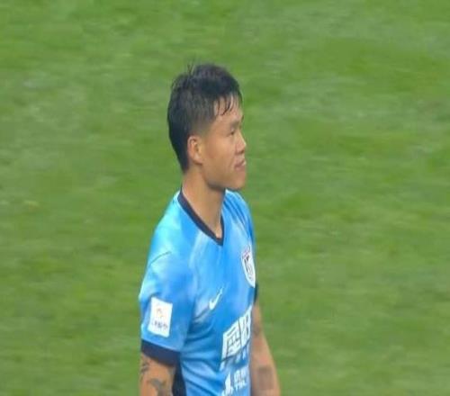 毛偉杰值得進國足，邵佳一沒白來大連坐擁頂級兩翼李國旭果斷